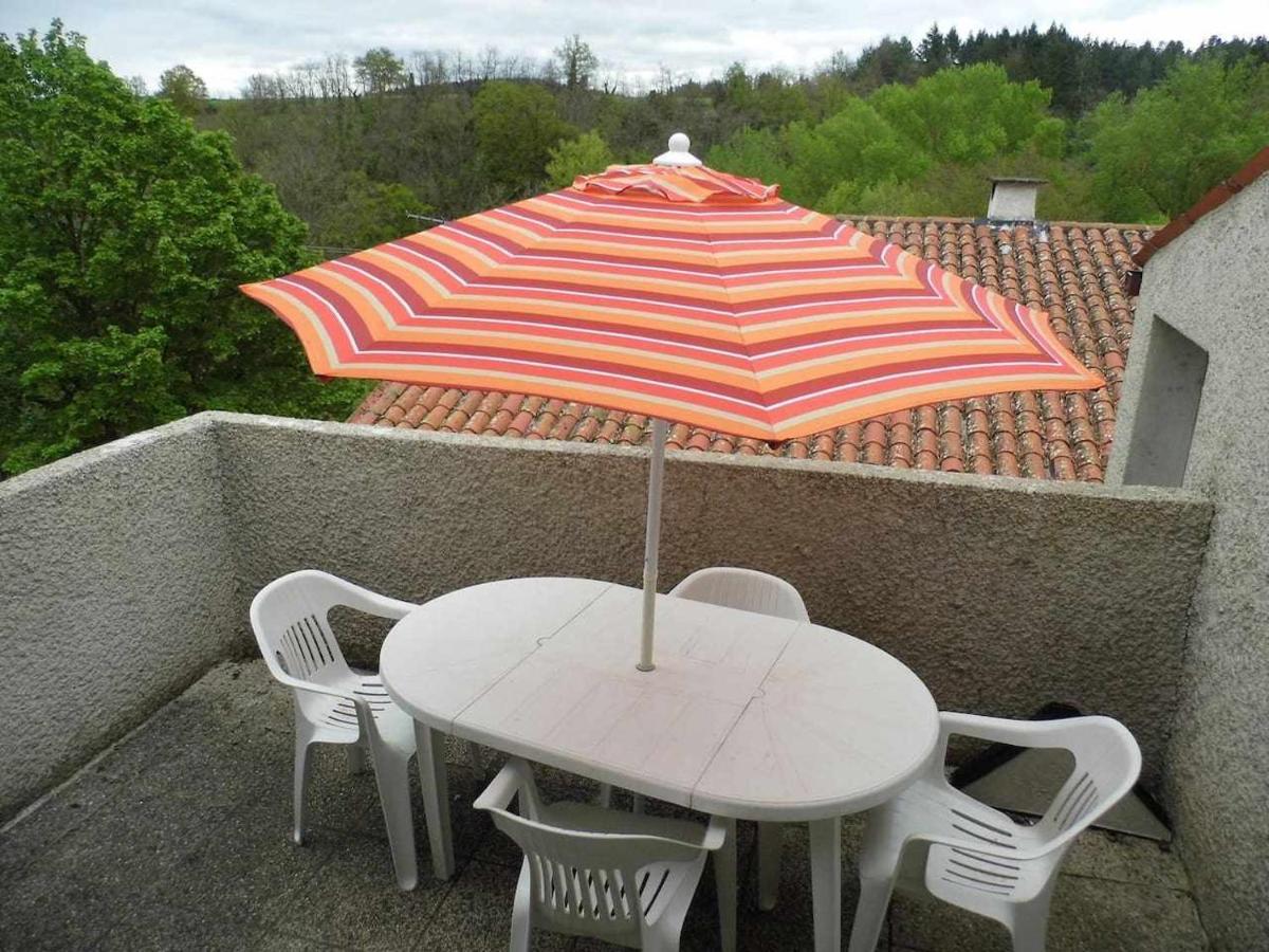 Joli Petit T2 Calme Au Bord De Leau Villa Vieille-Brioude Luaran gambar